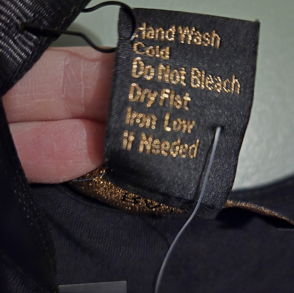 Blouse - Picture 3 of 4